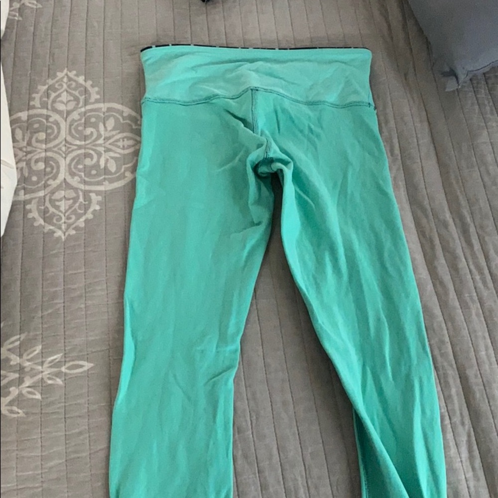 Reversible lululemon leggings